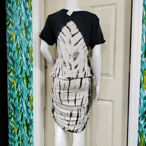 NWT Young Fabulous and Broke Black and White Tye Die Summer Dress S - Picture 2 of 8
